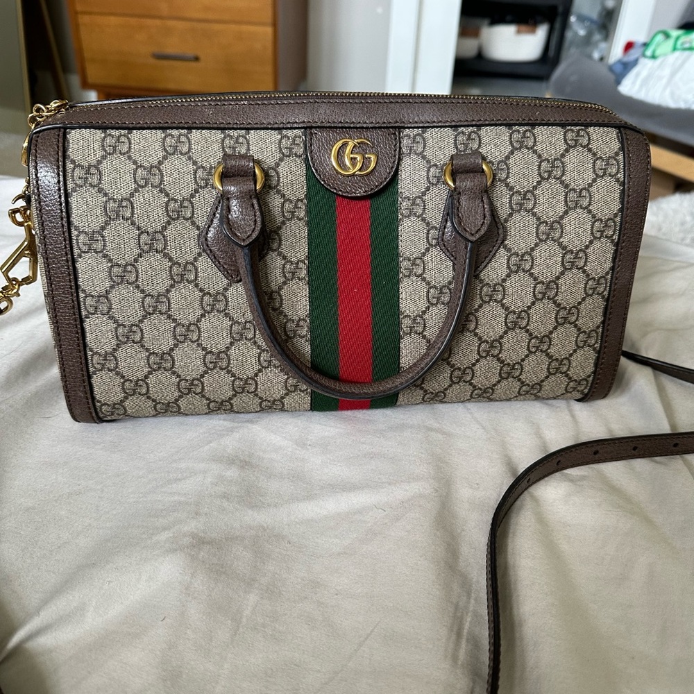 Like New Gucci Boston bag